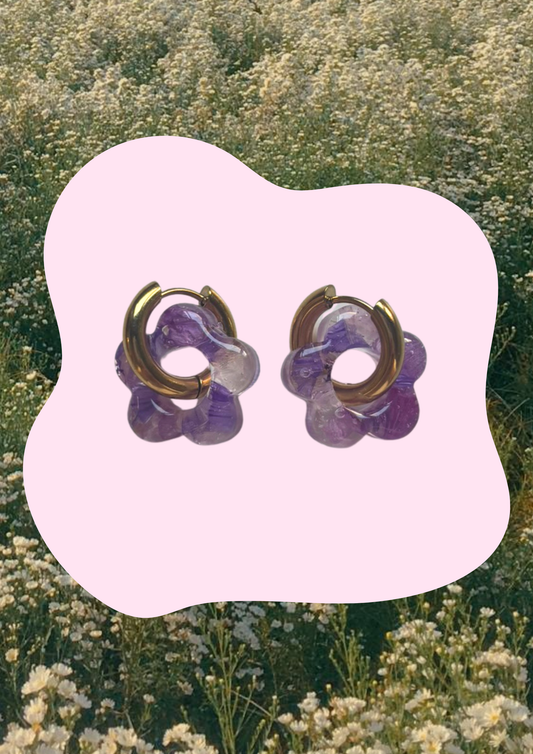 Pendientes con flores preservadas (Morado y blanco)