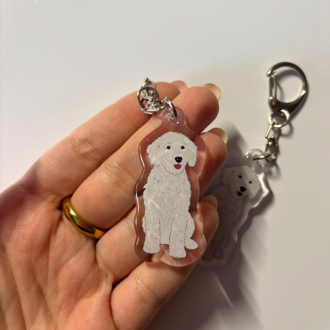 Llavero Perro de agua (blanco)