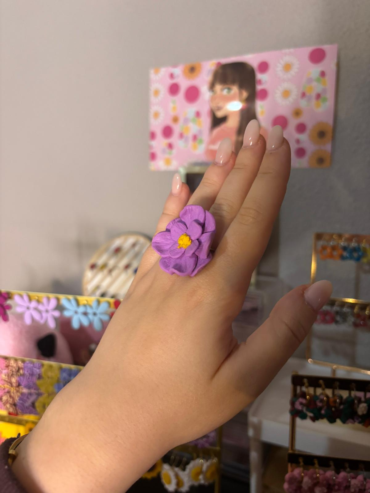 Anillo Amapola morado grande PLATEADO