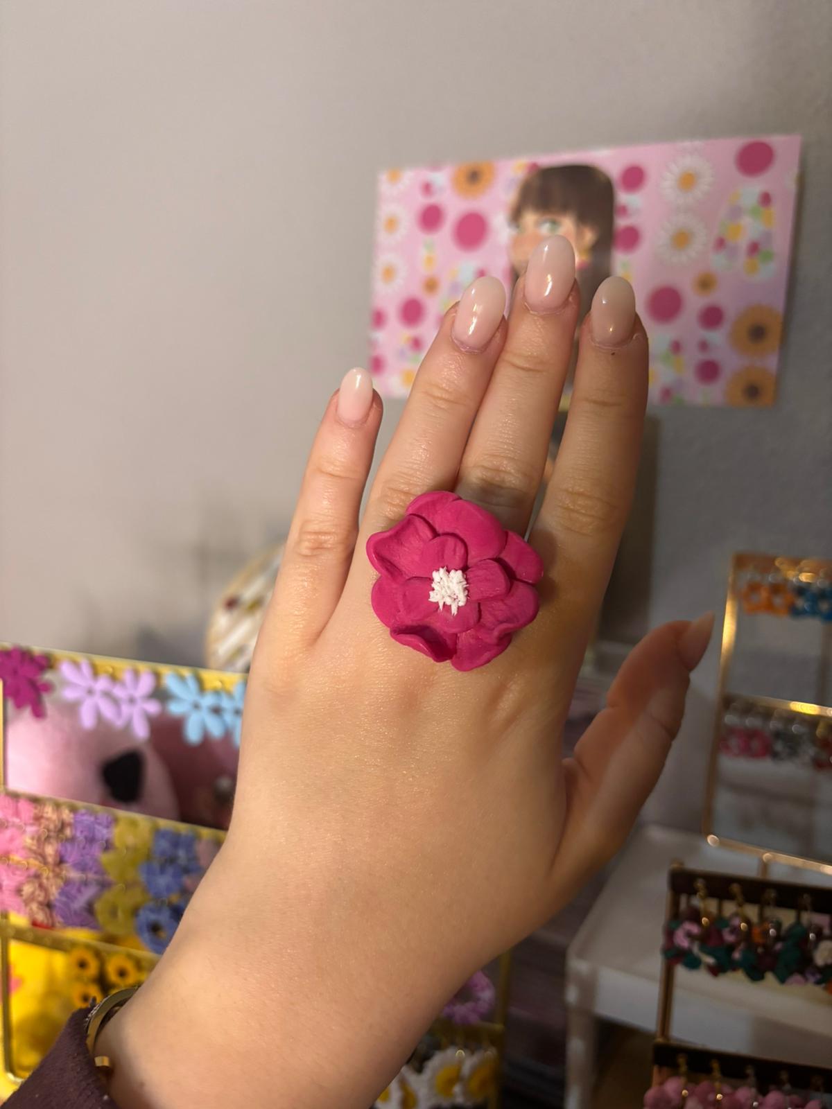 Anillo Amapola fucsia grande PLATEADO