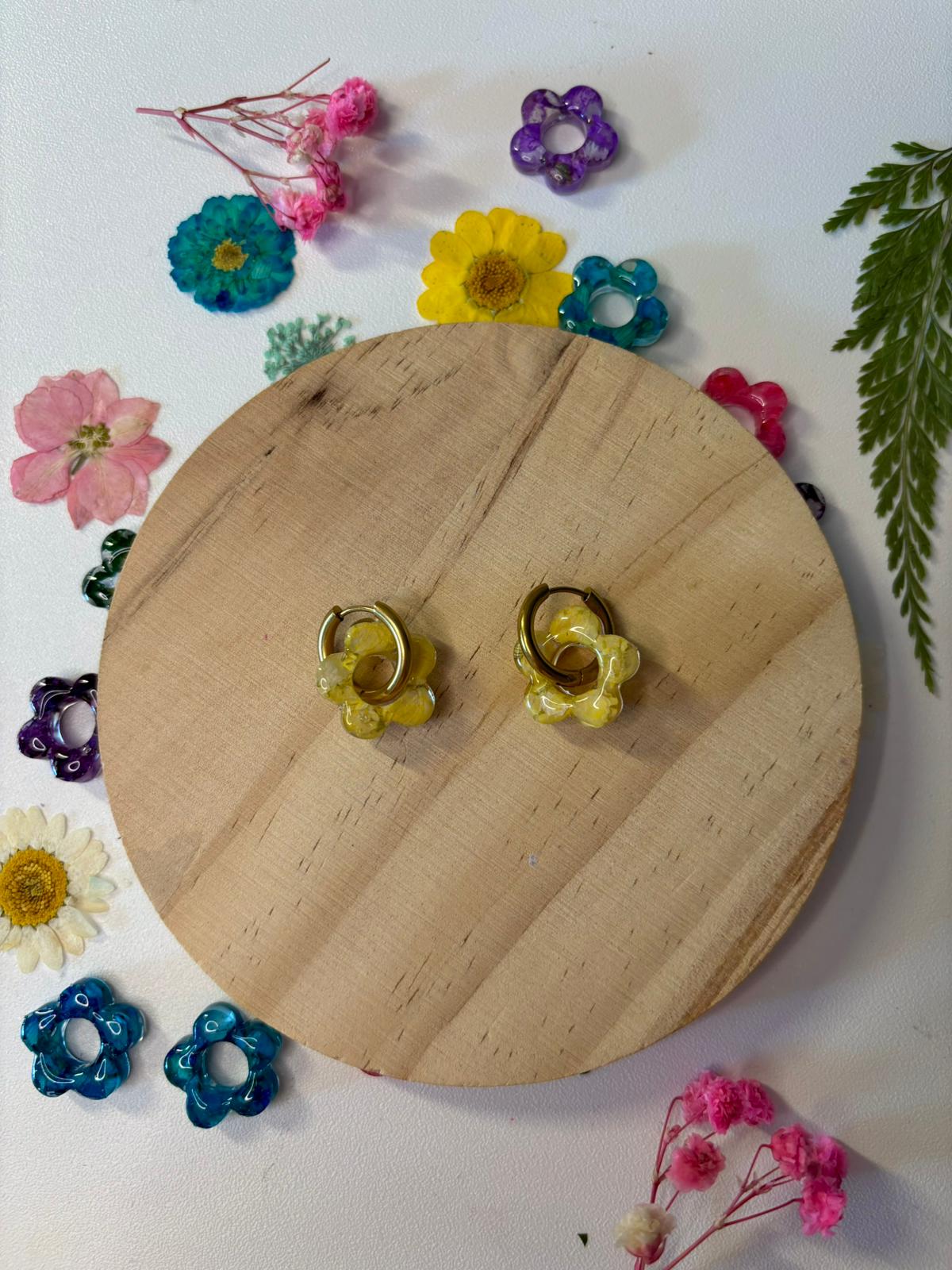 Flores de Margarita y Cosmos amarillo