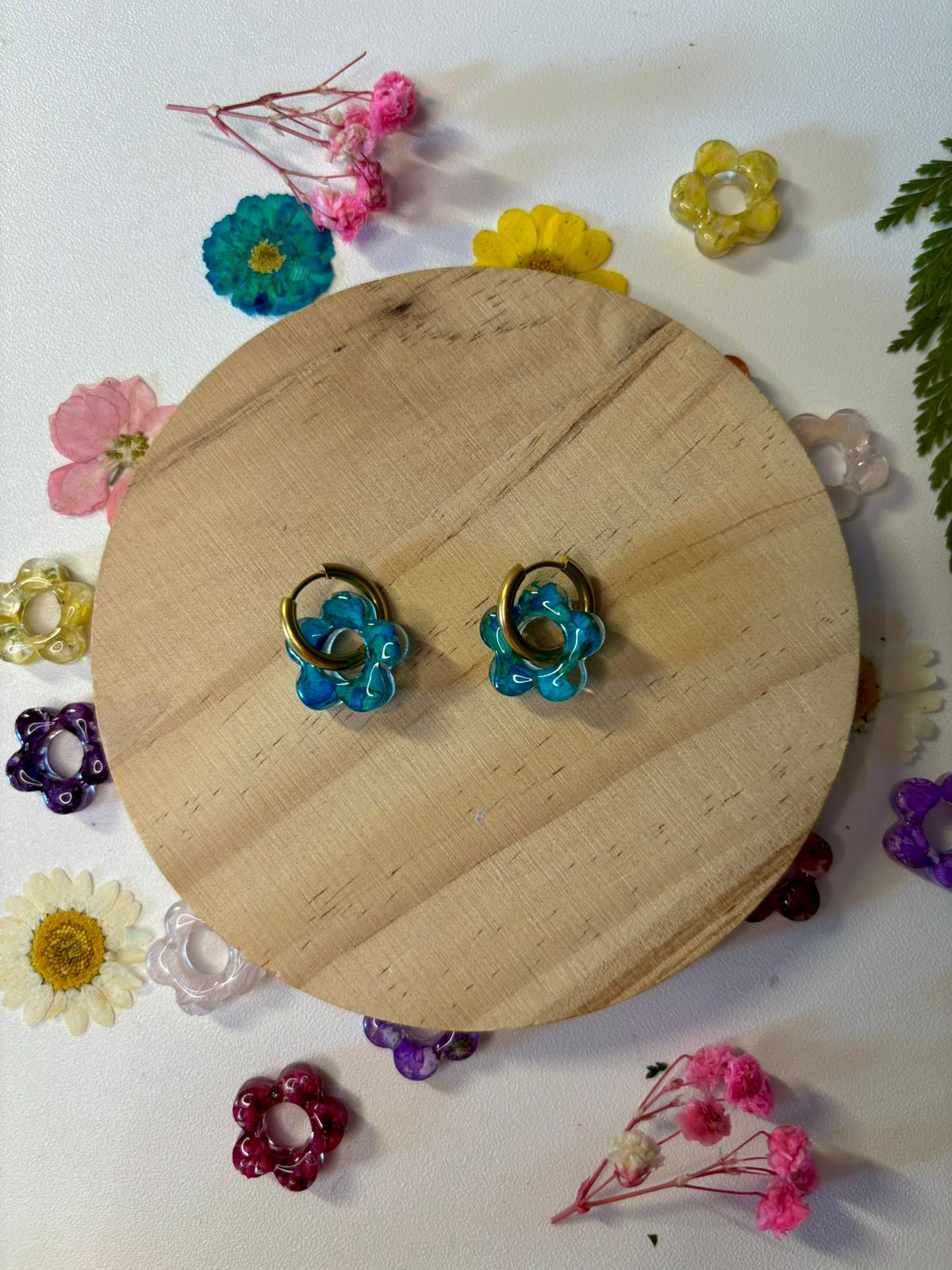 Flores de Hortensia y Nigella turquesa