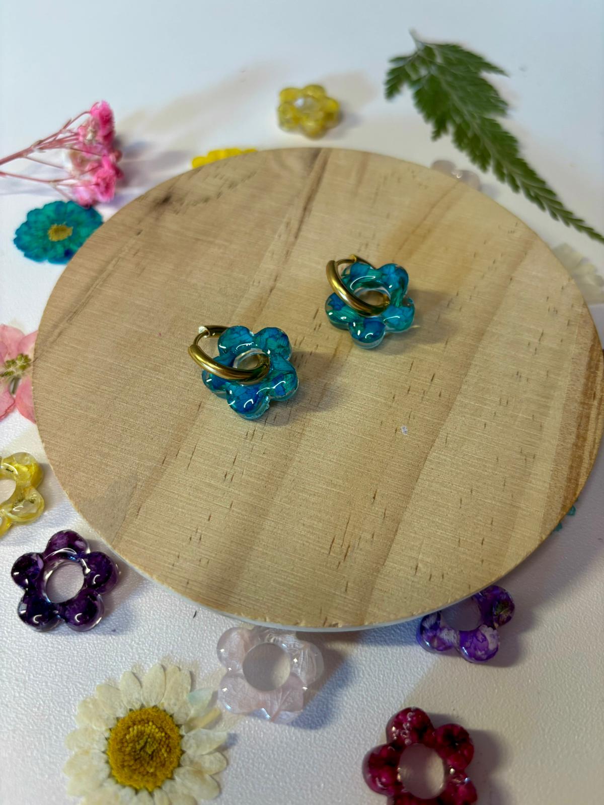 Flores de Hortensia y Nigella turquesa