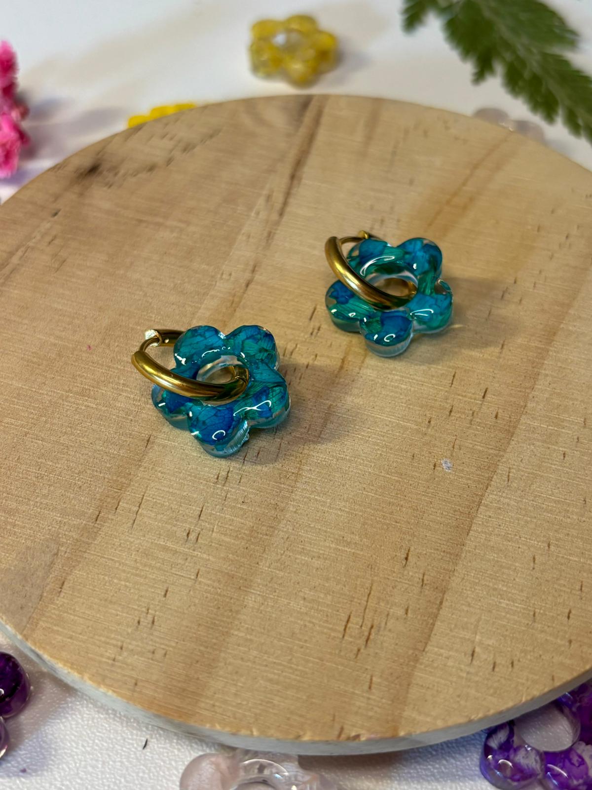 Flores de Hortensia y Nigella turquesa